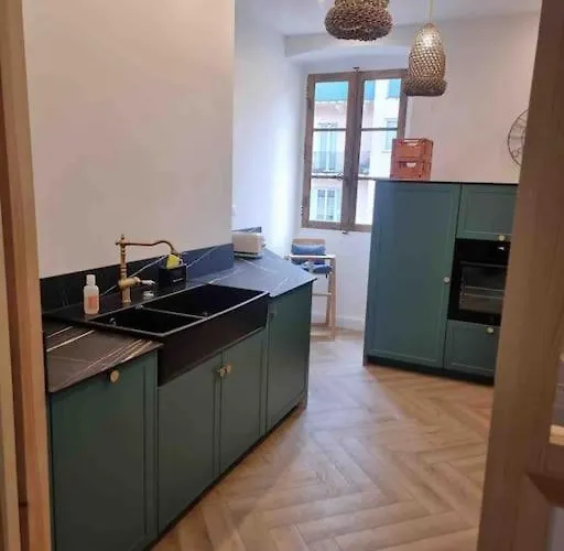 Au Coeur De La Corte (Corsica)